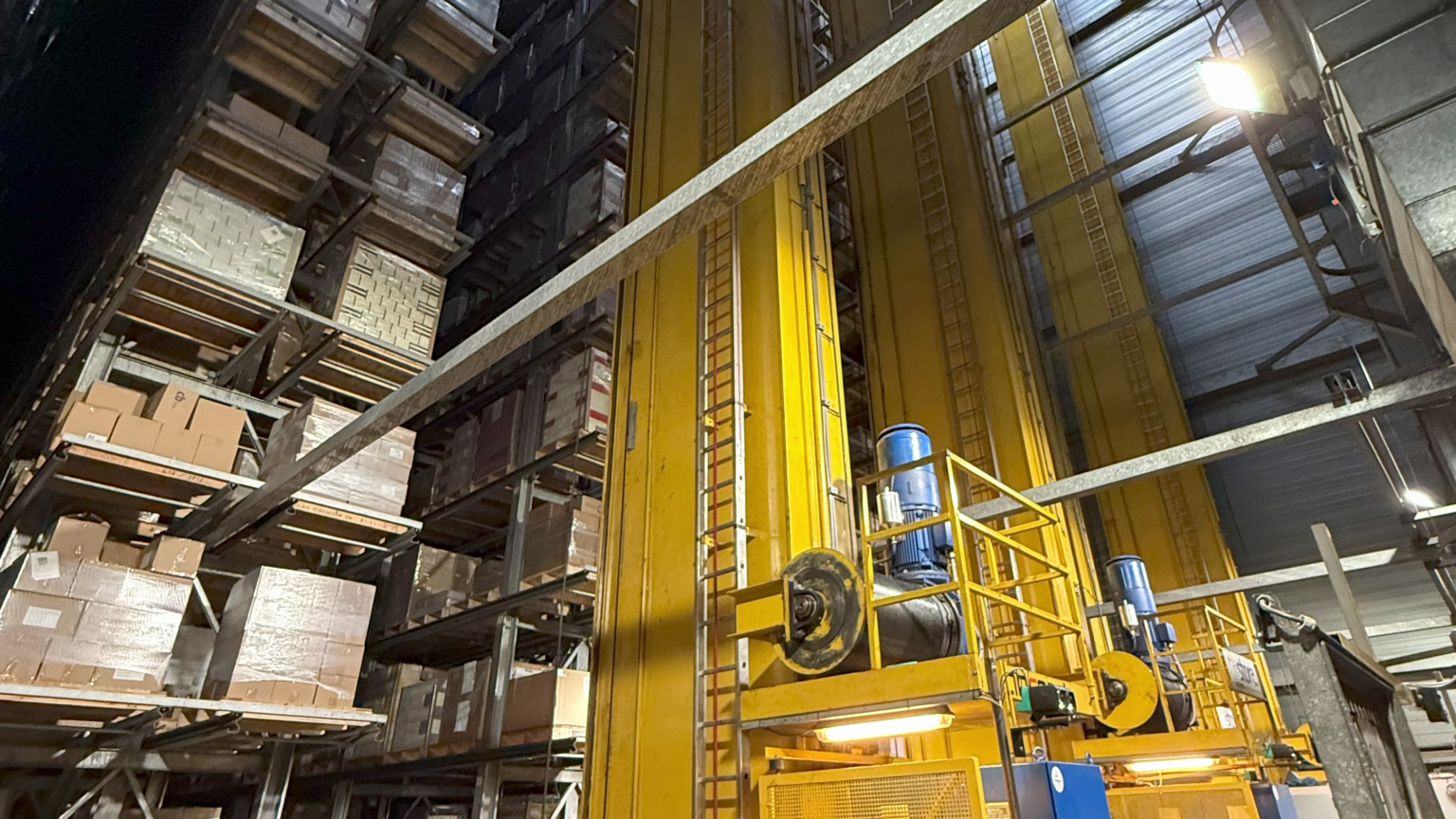 Modernisation of five high-bay cranes and WCS at CB